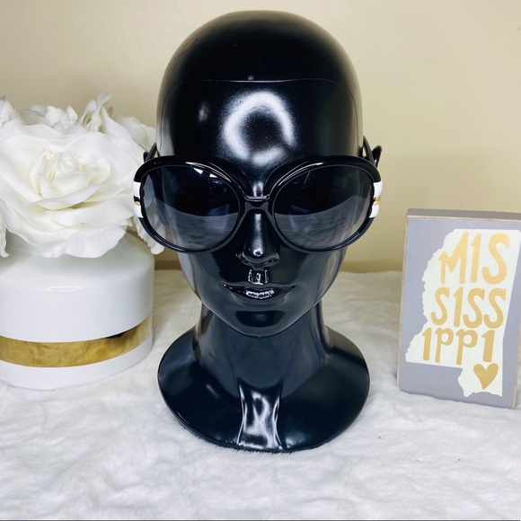 Marc Jacobs Accessories - Marc Jacobs Sunglasses